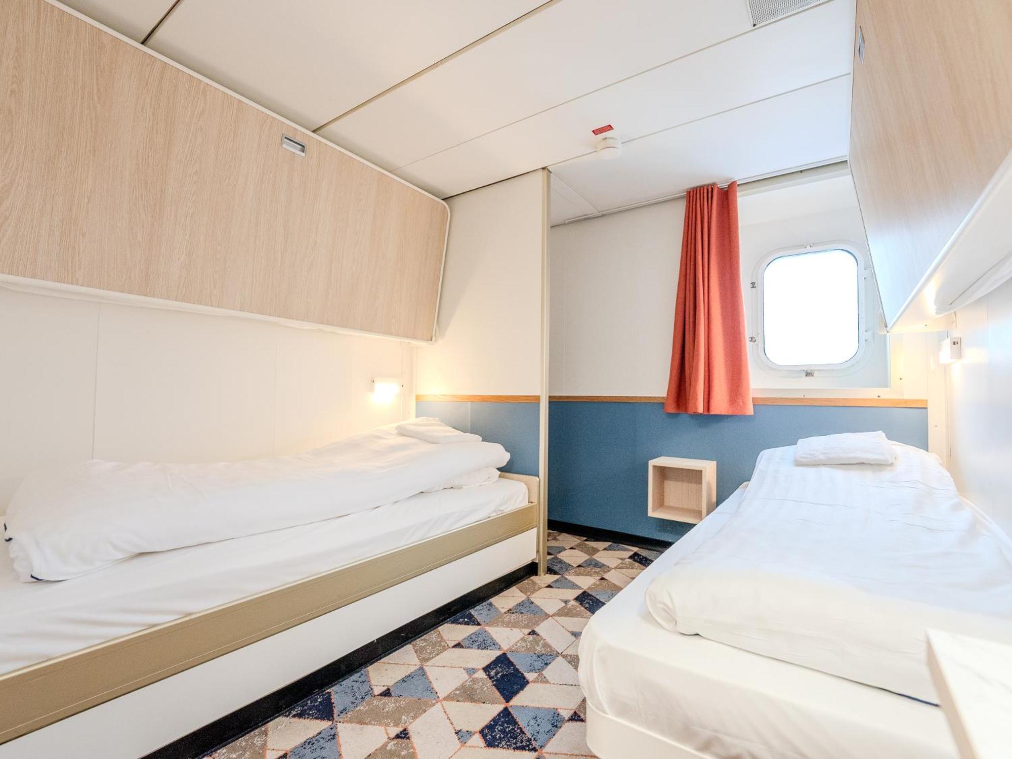 Dfds Ferry - Amsterdam To Newcastle Hotel IJmuiden Eksteriør billede